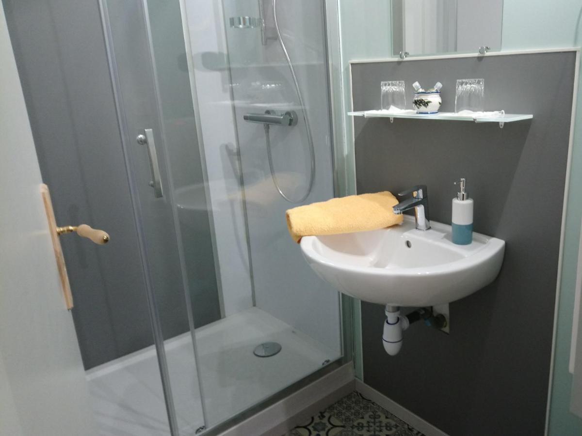La Ferme Du Crie Bed & Breakfast Chaudeyrolles Екстериор снимка